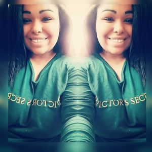 Meet your Posher, Samone